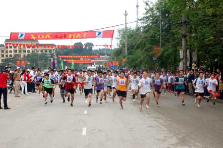 Nội dung nam chính luôn là lợi thế của đoàn vận động viên huyện Mù Cang Chải.