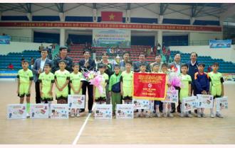 Đội Văn Yên vô địch Giải bóng đá nhi đồng cúp Phát thanh - Truyền hình tỉnh Yên Bái năm 2016 