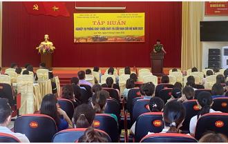 Lục Yên: 190 cán bộ quản lý, giáo viên mầm non được tập huấn phòng cháy chữa cháy 