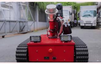 Startup Việt chế tạo robot chữa cháy