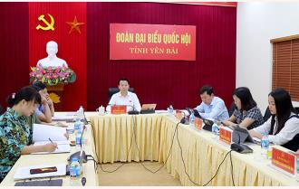 Đoàn đại biểu Quốc hội tỉnh Yên Bái tham dự hoạt động chất vấn tại phiên họp thứ 14 của Ủy ban Thường vụ Quốc hội
