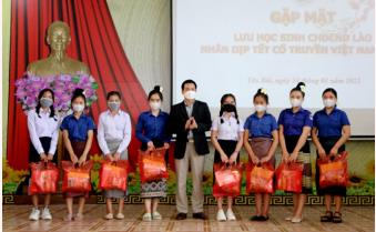 Yên Bái gặp mặt lưu học sinh Lào Trường Cao đẳng Sư phạm nhân dịp Tết cổ truyền Việt Nam