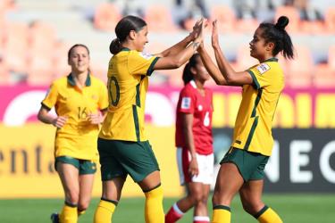 ĐT nữ Australia tạo cơn mưa bàn thắng vào lưới ĐT nữ Indonesia.
