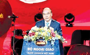 Chủ tịch Nước Nguyễn Xuân Phúc phát biểu tại buổi lễ. Ảnh: Thống Nhất