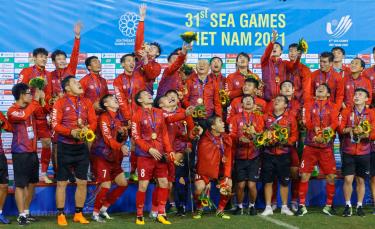 Đội tuyển bóng đá nam U23 Việt Nam bảo vệ thành công Huy chương Vàng tại SEA Games 31.