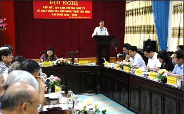 Đồng chí Nguyễn Minh Tuấn - Ủy viên Ban Thường vụ Tỉnh ủy, Trưởng Ban Tuyên giáo Tỉnh ủy phát biểu tại Hội nghị.