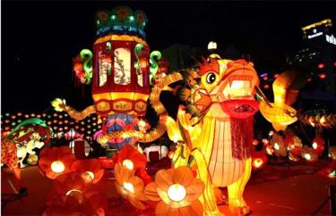 Mô hình đèn lồng hình rồng từng được diễu hành tại lễ hội Thành Tuyên